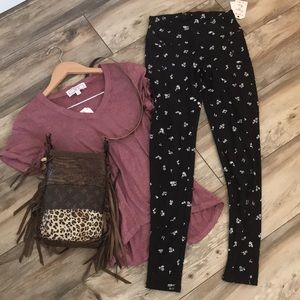 Hippie Rose Black Leggings with Flower